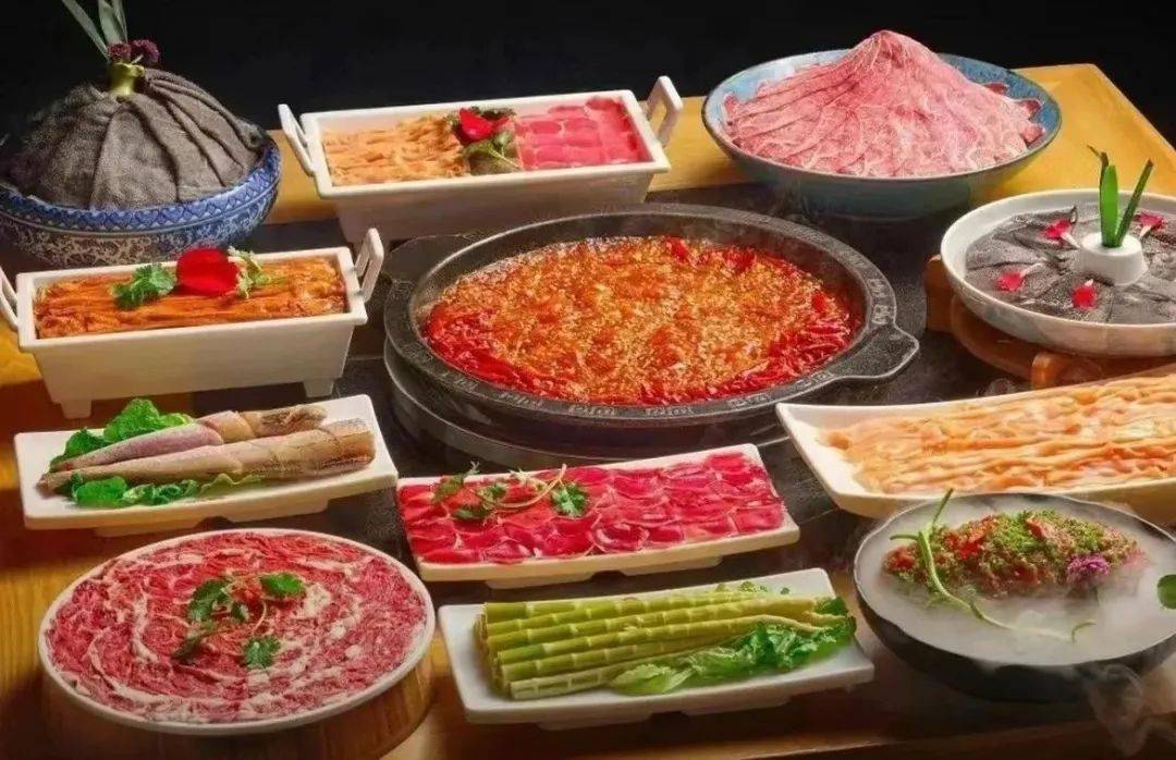 二十强潼火锅鲜货火锅晓秧锅1178电话:023-4444578992 地址:潼南