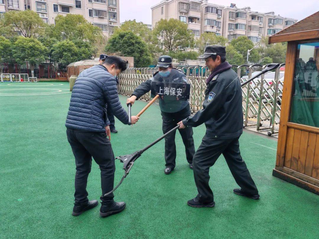 新南幼儿园开展防恐防暴演练活动