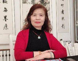 非遗剪纸献礼第114个三八国际妇女节