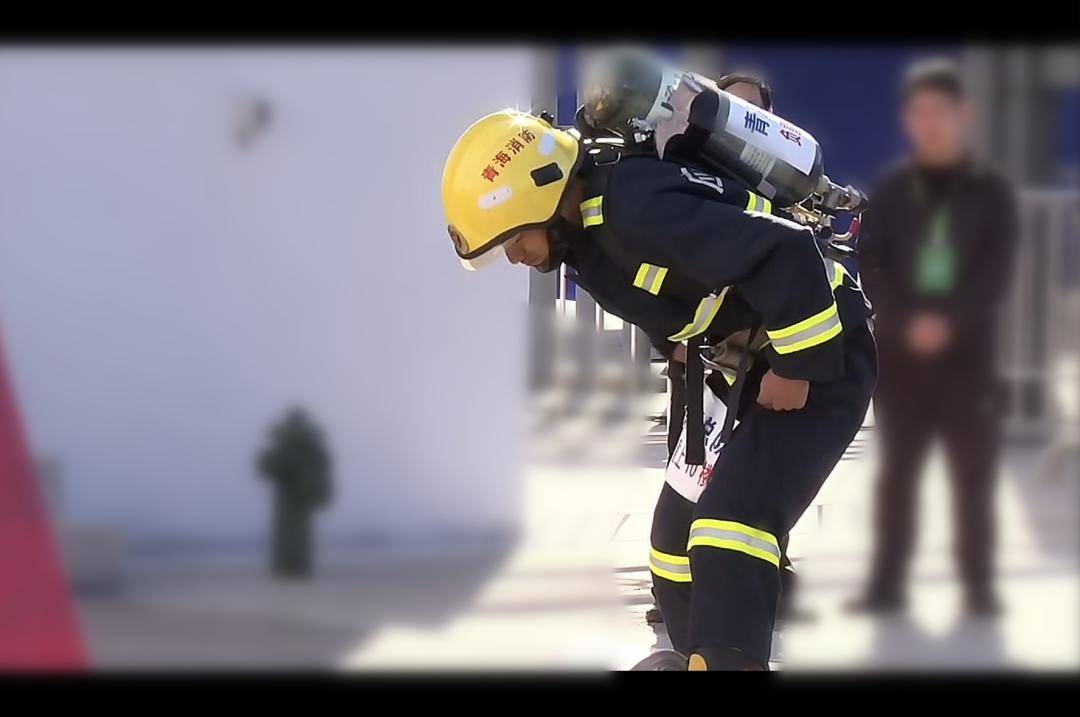 【喜报】海西州消防救援支队长江南路特勤站消防员付海龙被评为"精武