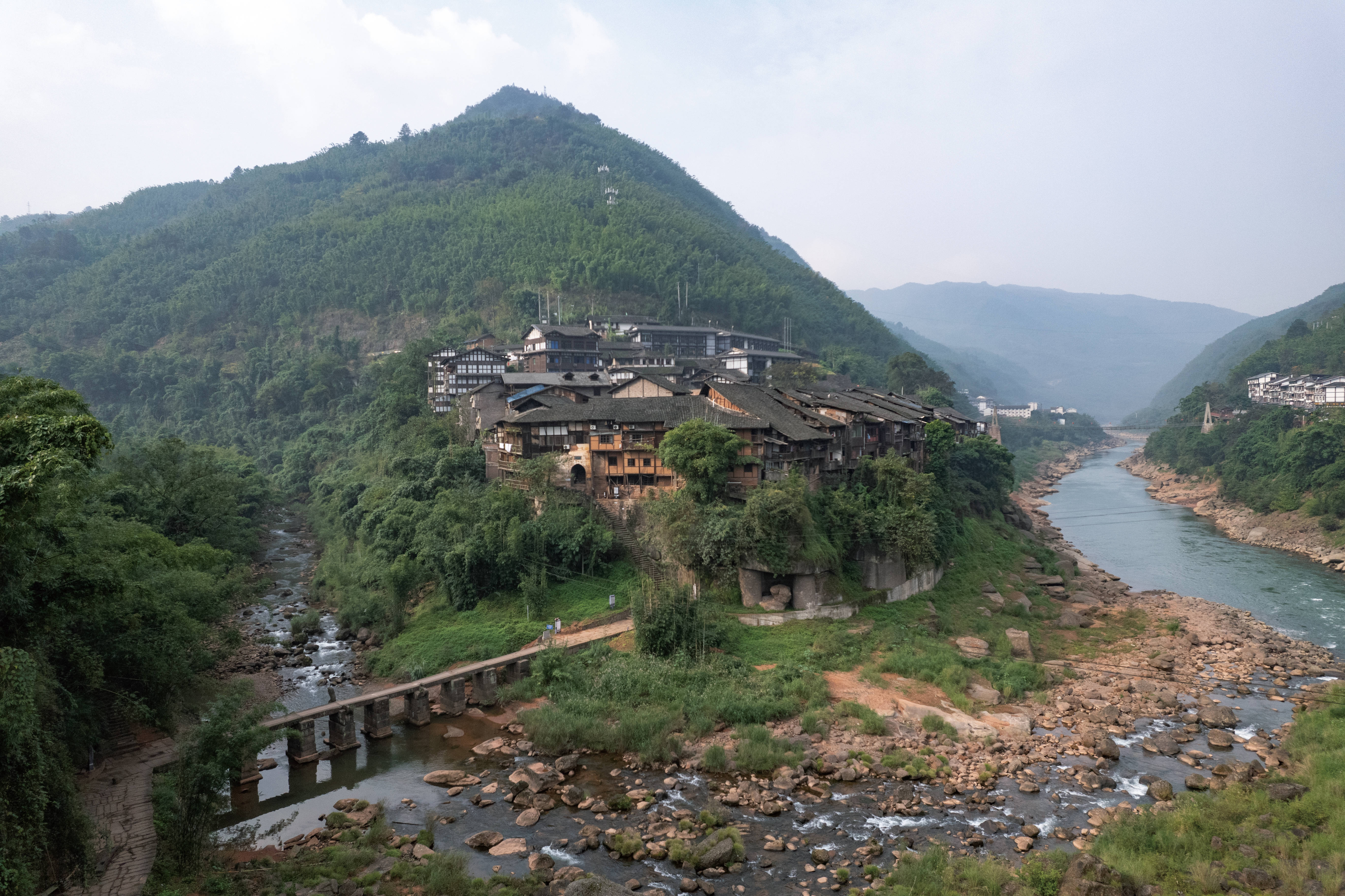 云贵川党报联动报道丨三省共护一江碧水向东流云贵川