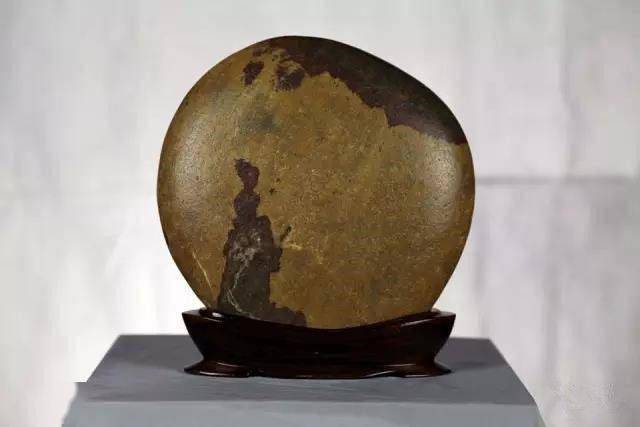 为什么现在石友群发奇石照片,没有以前热闹了?_石头_交流_平台