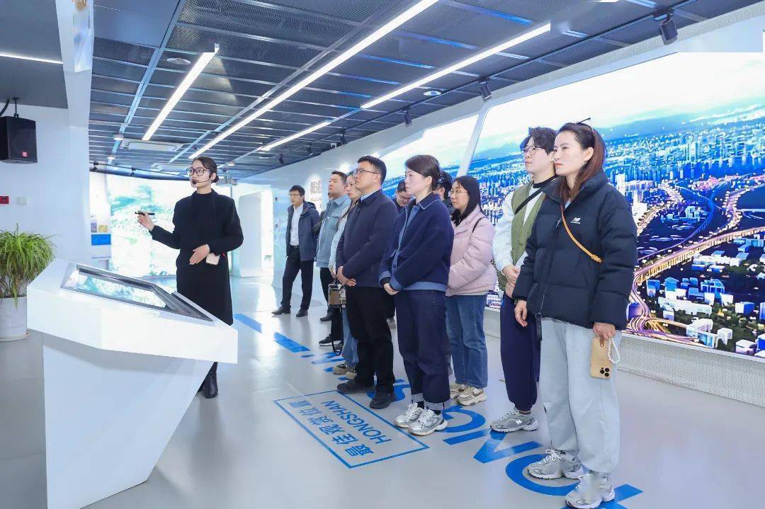 宁马一家亲 共植友谊林_活动_合作_两地