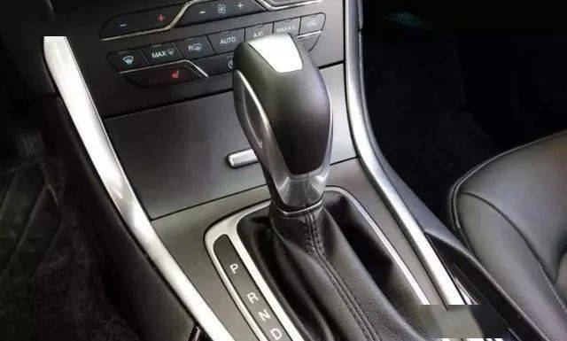 上高速到底是用s档还是d档呢?