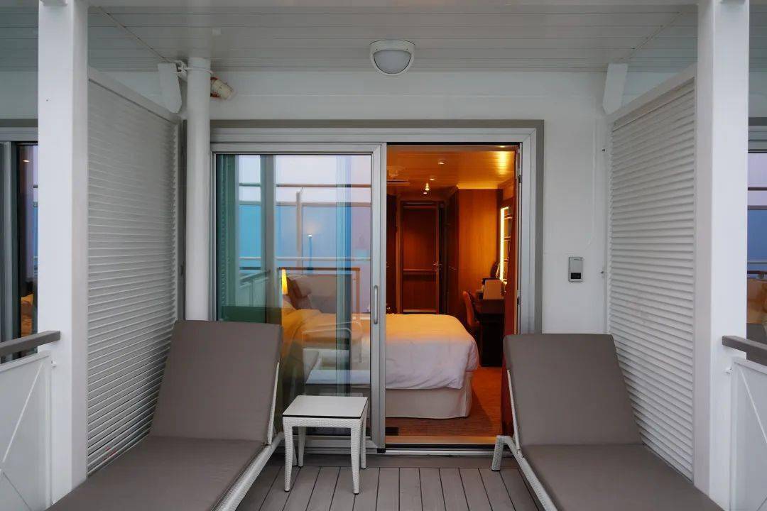 能看开心麻花团队表演住宿堪比五星级酒店一起上这艘