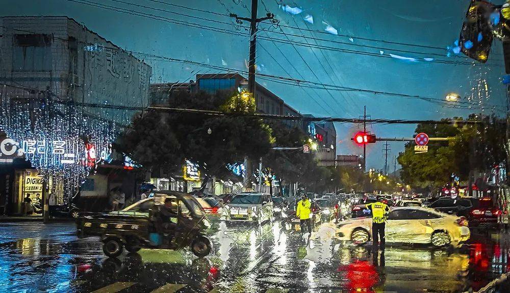 述真情再起航中国摄影报2024vivo影像加月度手机摄影作品征集