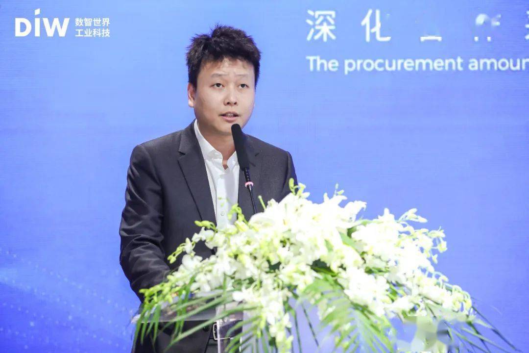 春季联展 | 卓郎智能与数智世界签署12亿元纺机合作协议