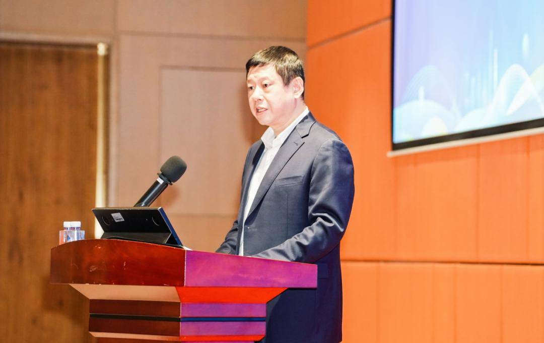 深圳市工商联党组成员,二级巡视员侯海活动期间,深圳市工商联党组