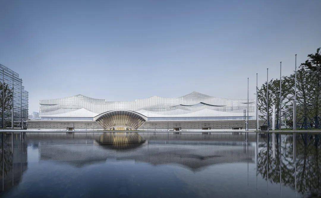 华南理工大学建筑设计研究院有限公司新作 |长沙国际会议中心:水云