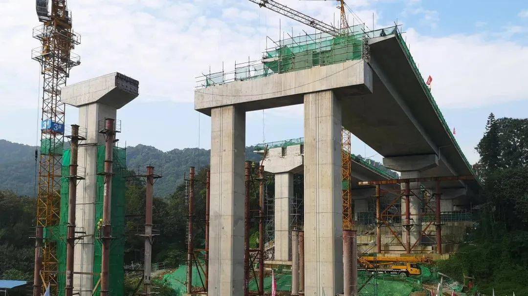 重庆住建供图新燕尾山隧道项目位于巴南区内环吉庆隧道北侧.