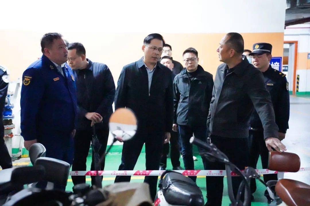 保障安全规范秩序高效建设漳州高新区领导调研推进重点工作