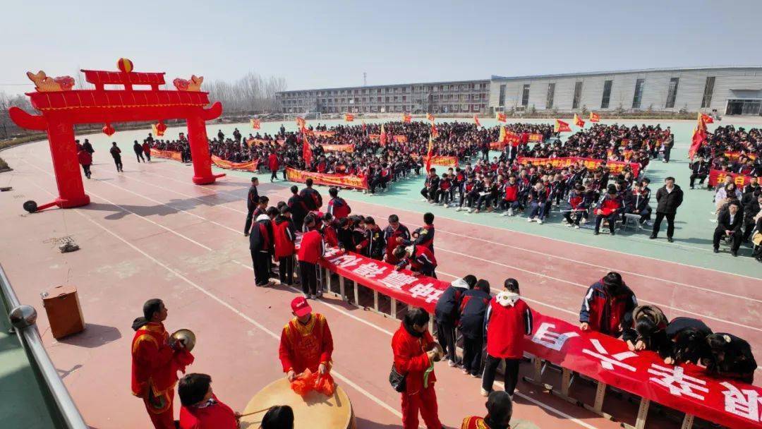 武邑武罗学校举行中考百日誓师大会!_全体师生_初三_誓言