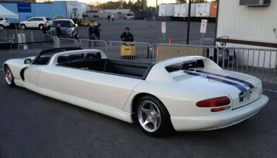 盘点全世界最长的10辆轿车!豪华程度超乎想象!第一辆可载70人!