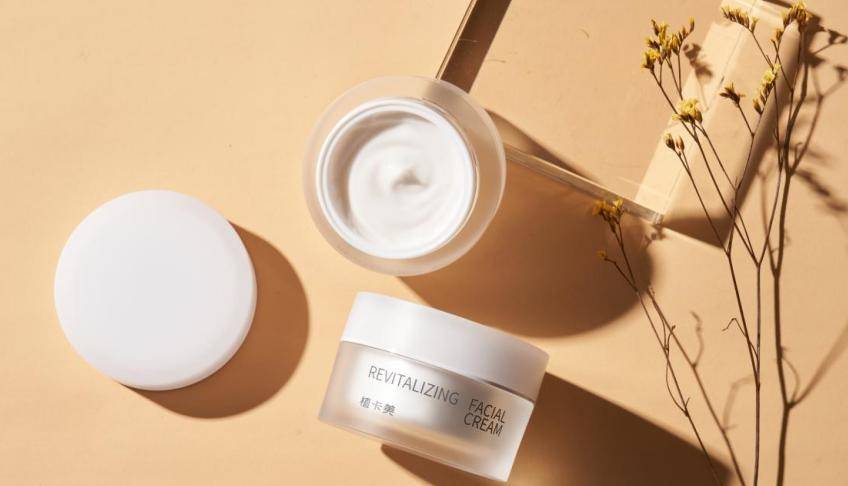 我逢人就推的抗老面霜吊打千元大牌30天内不满意不要钱