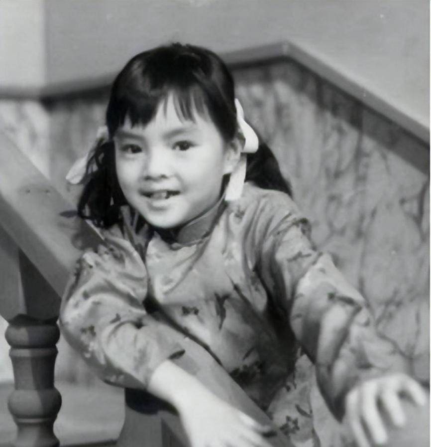 苦命童星纪宝如13岁被打抑制生长针年过60仍被困在童年阴影里