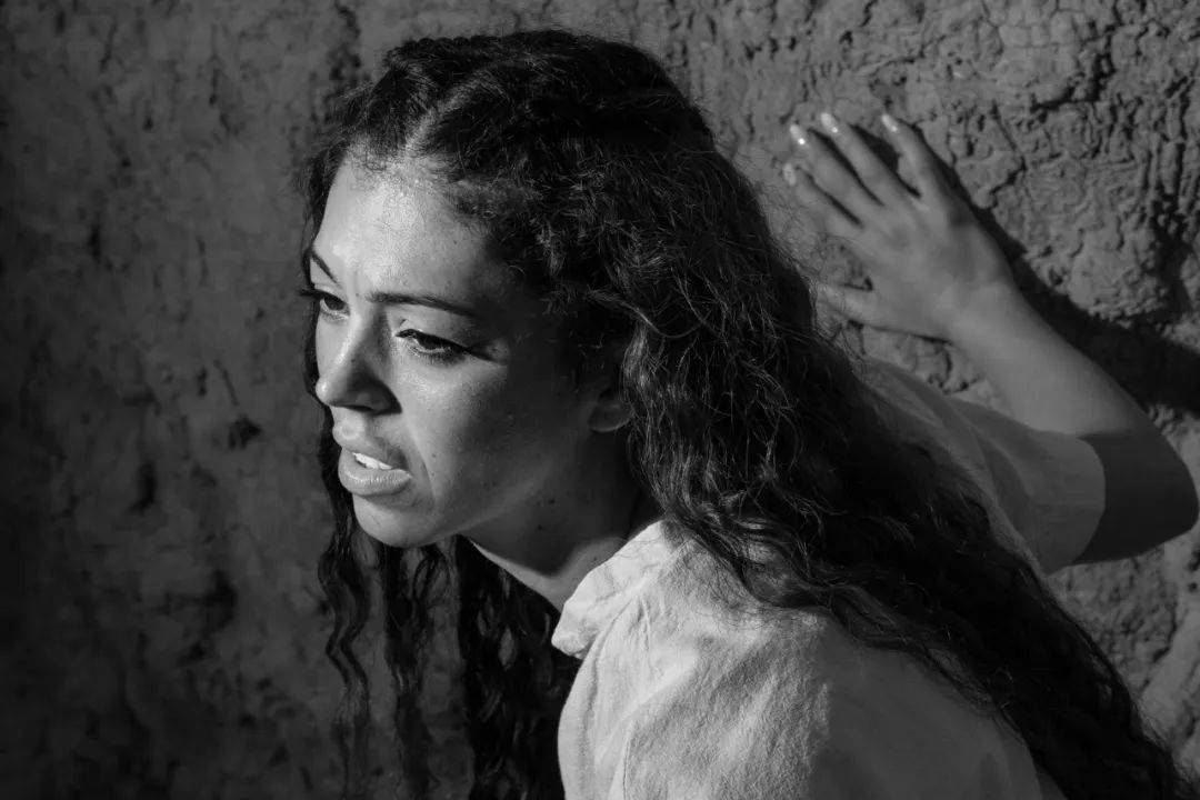 artclub6位年轻艺术家游历中思考自然人科技和文化现象