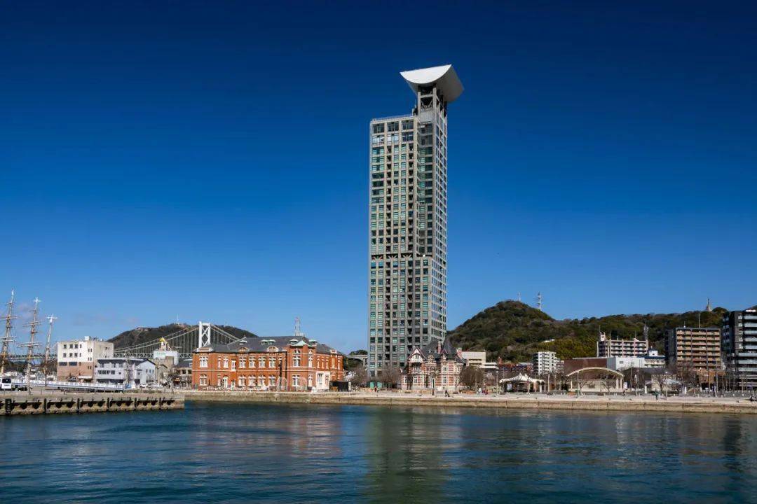 洋溢怀旧风情的门司港:品味古今建筑魅力之旅_历史_日本_海峡