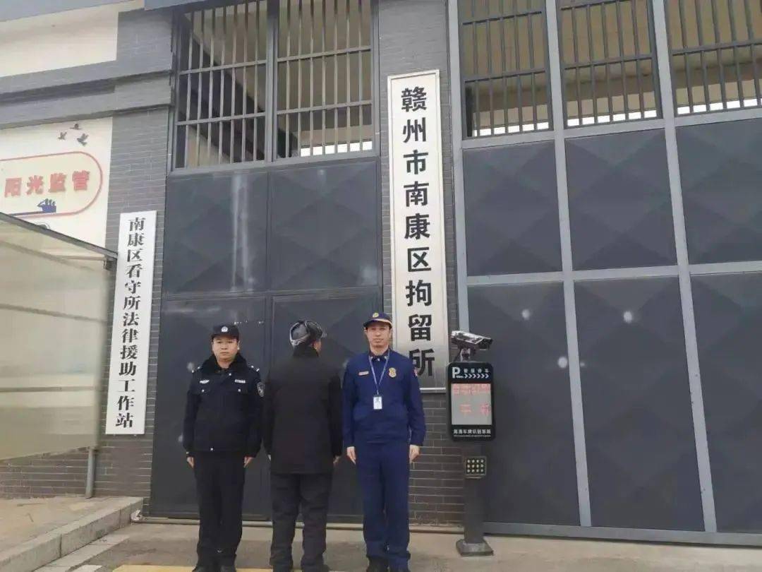 注意快递员获刑房东被拘电动车违规充电惹祸端