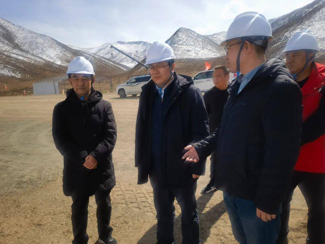 3月13日,州委常委,常务副州长杨光龙带领州发展改