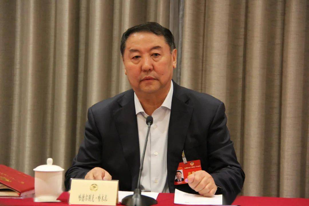 全国政协十四届二次会议少数民族界委员联组会发言摘登