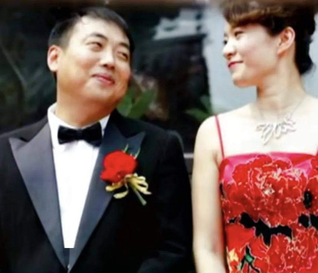 还记得刘国梁的大女儿吗8岁就夺得世界冠军了