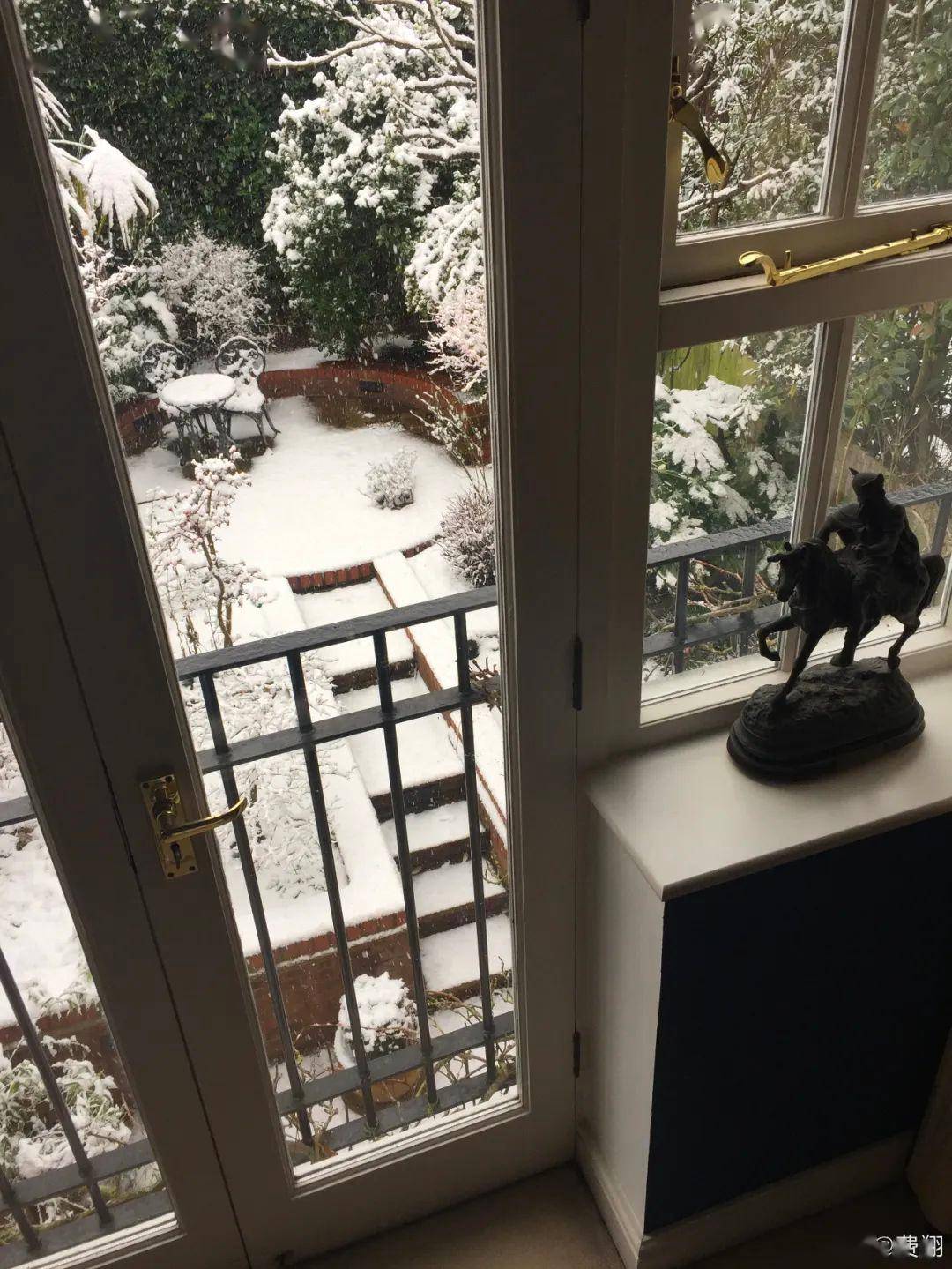 费翔三地豪宅曝光才知道顶级绅士不止赢在外貌