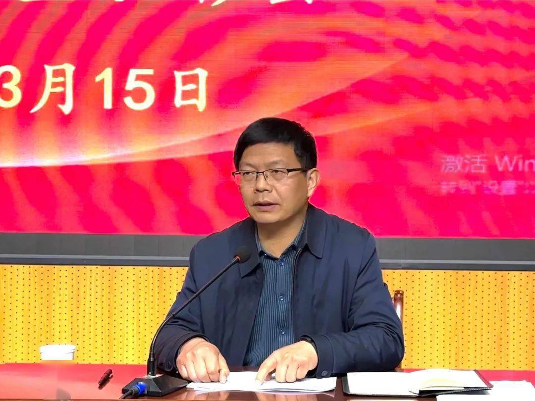 精准分析明得失凝心聚力攀新峰汝州一高召开高三年级平三调成绩分析暨