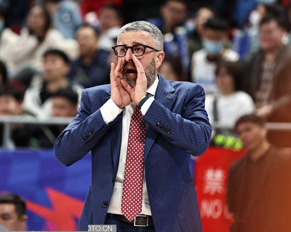 cba| 95比93!北京北控险胜北京北汽_汽车队_中国_主教练