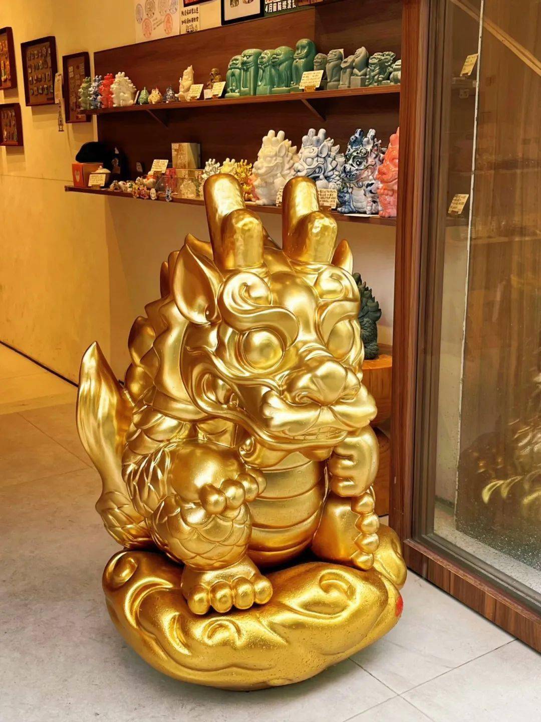 30地址:鲤城区府学路11号团队于2016年成立,店内产品均由工作室自主