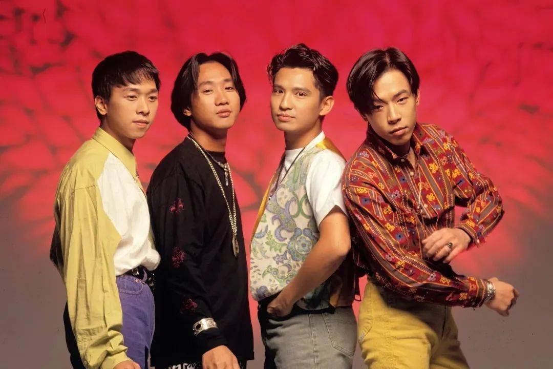 是一支极具代表性的香港摇滚乐队以黄家驹为代表的beyond乐队和热爱