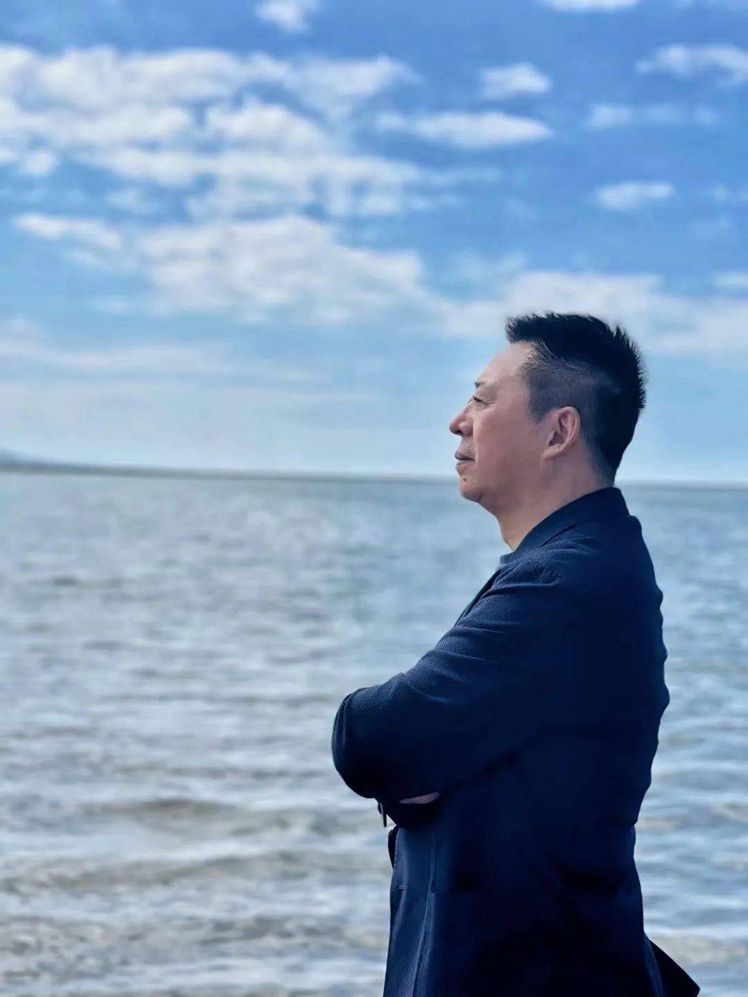 3月20日辽阳大剧院保利公益艺术讲堂丨罗怀臻新时代新舞台新舞剧