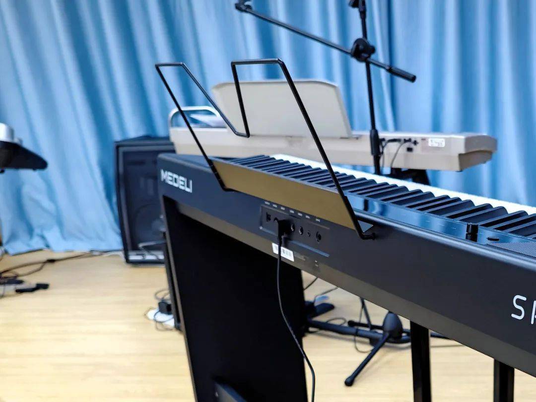 美得理medelispc120电钢琴评测附弹奏视频