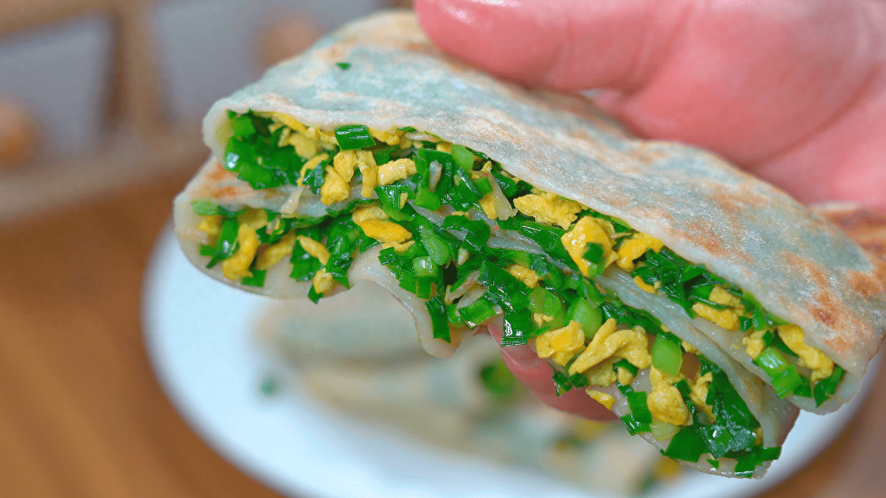 早春,这菜使劲吃,头茬难得赛"人参",做个菜盒子,营养好滋味_韭菜_馅料