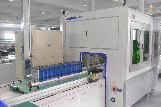 历史性突破全国首套钠离子电池储能系统诞生