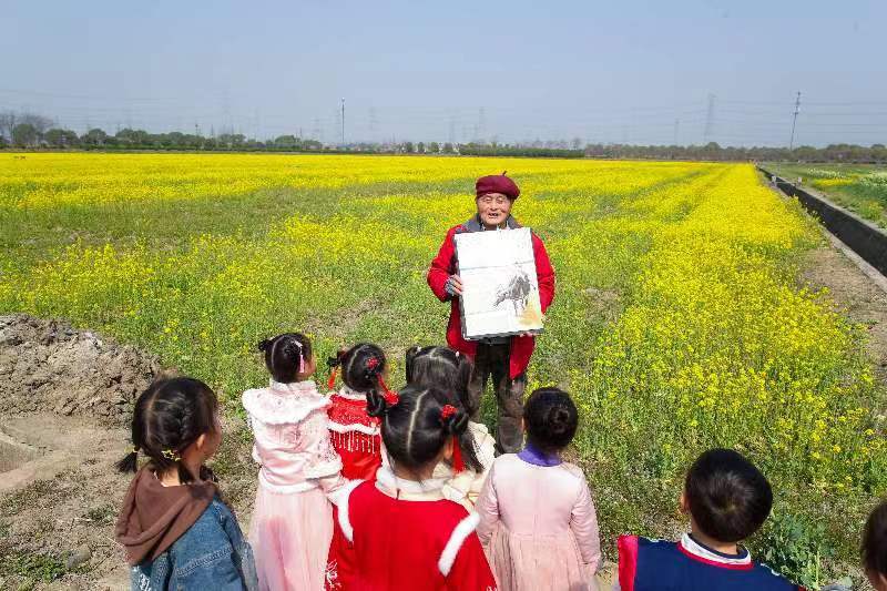 遇春分知春意在小昆山万亩良田油菜花地开启一场春日漫游主题活动