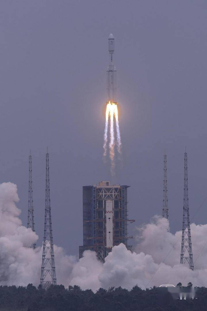 鹊桥二号中继星发射圆满成功_任务_运载火箭_长征