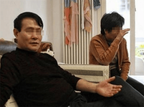 张轶凡_小洁_父母