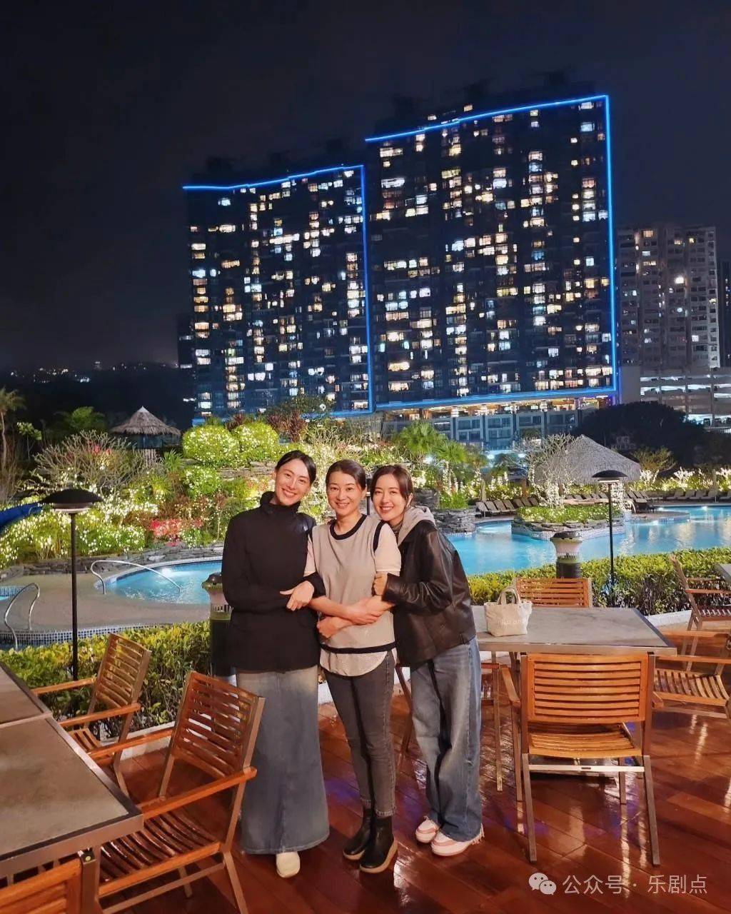 而翻查资料,唐诗咏和梁洛施早前曾于林超贤监制电影《爆裂点》演对手