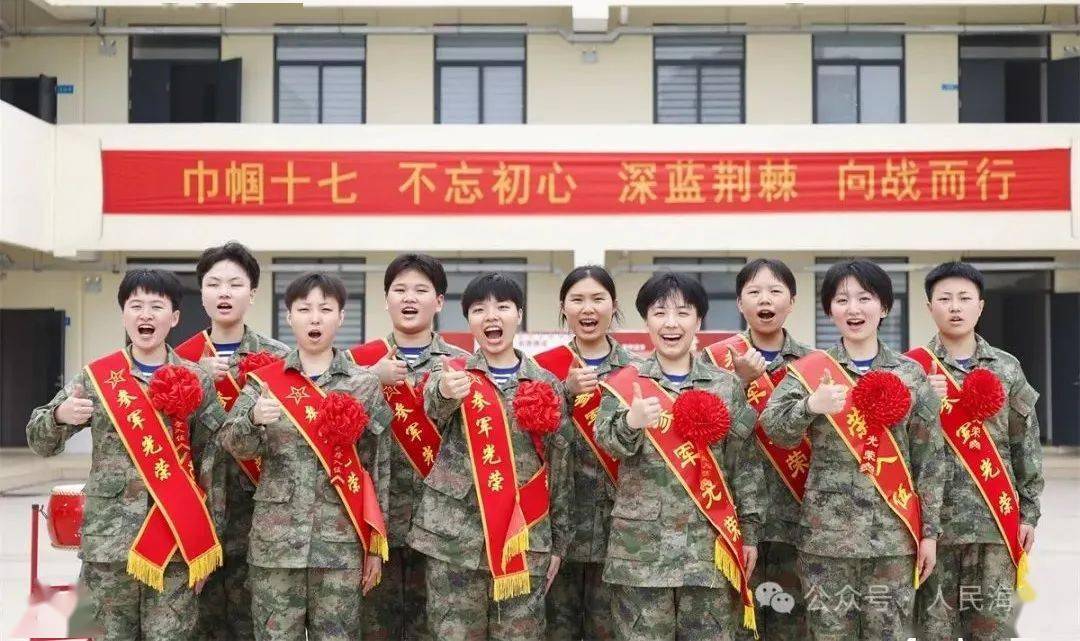 郭夏冰图片:蔡翠 马宇航 于明辉 张帆 陈威 韩毅 高祥云主管:海军政治