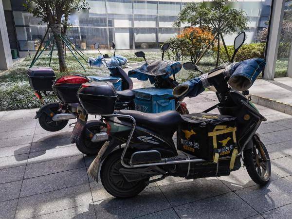 月均收入6803元宁波外卖小哥还是缺小哥们在担心什么