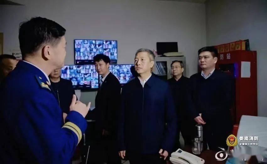 曾超群督导检查娄底中心城区消防安全工作,市委常委,常务副市长谢学龙
