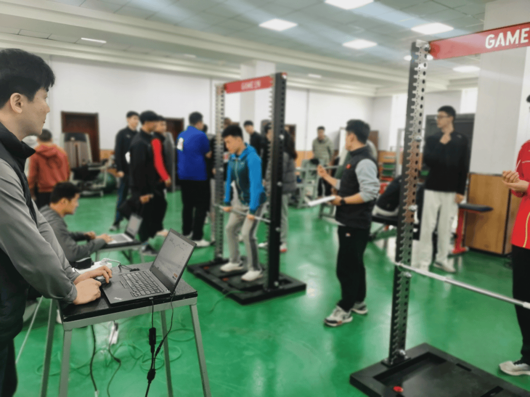 2024年内蒙古自治区体育局优秀运动队体能大比武在重竞技运动中心举行_状况_能力_审核