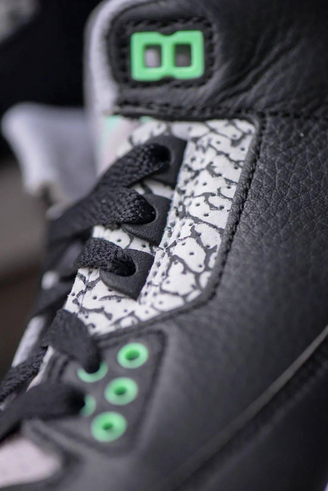 airjordan3retrogsgreenglowsoar限量发售