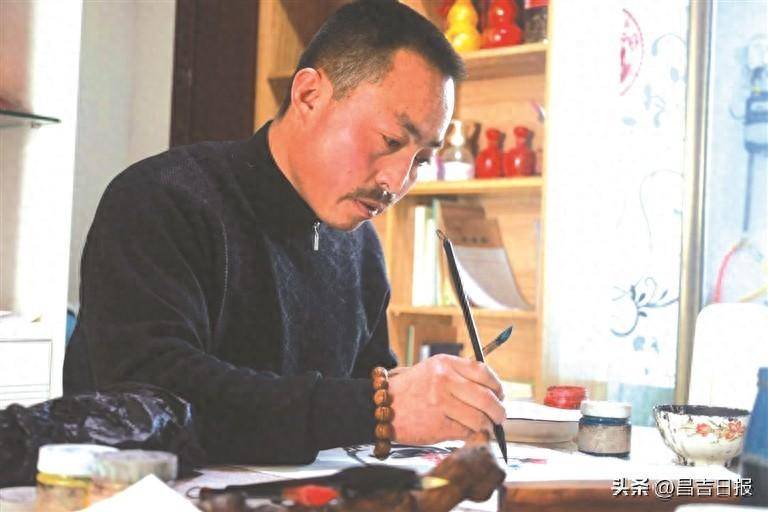 白天修车晚上画画 在理想与现实之间穿梭_陈智_国画_绘画
