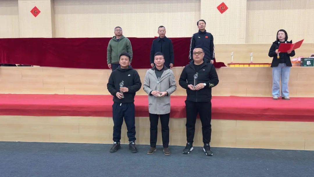 汤原县举办2024年中小学生乒乓球比赛