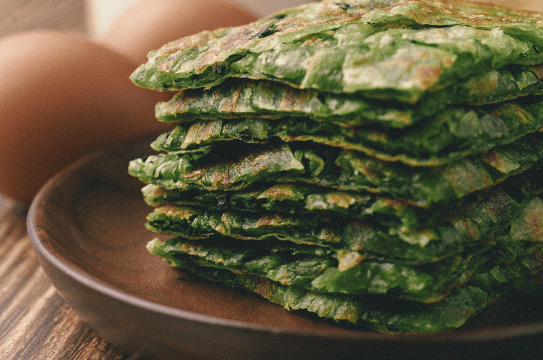 传统美食 ▎老上海草头饼,一缕新鲜的青草味,蓬松酥软,咸香可口,清爽