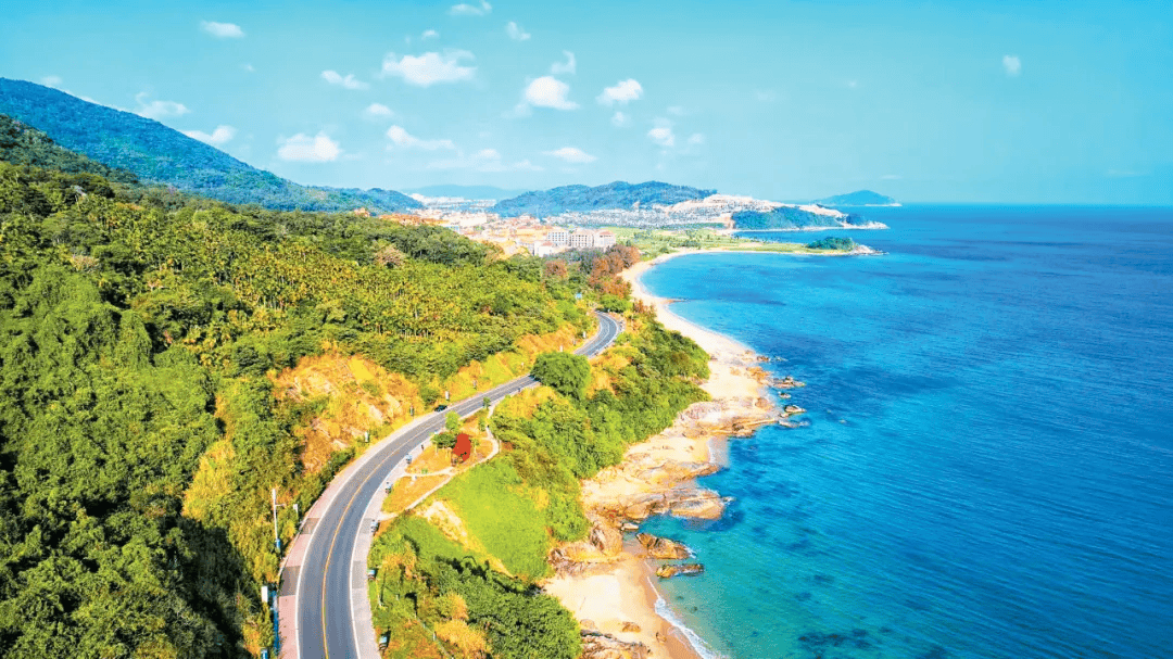 串珠成链将21处旅游度假区贯穿海南沿海12个市县架设142座桥梁总长