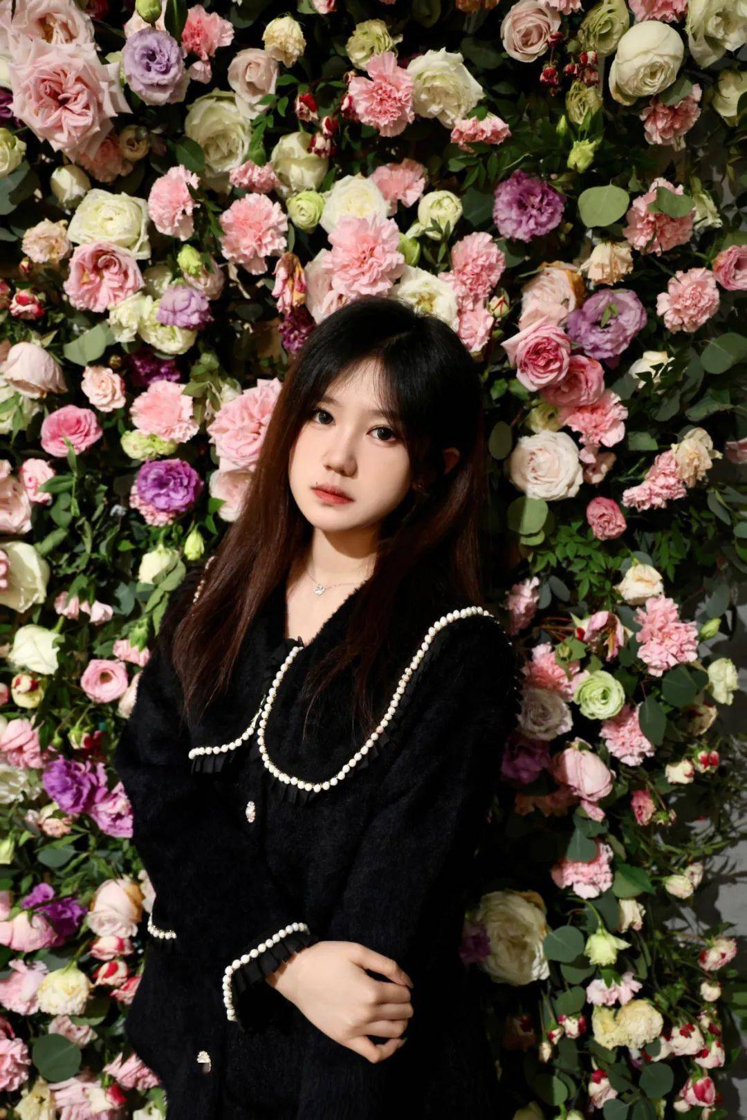 绽放的花儿同样生机勃勃,夺目美丽一起漫步校园定格春日色彩图:徐静雯