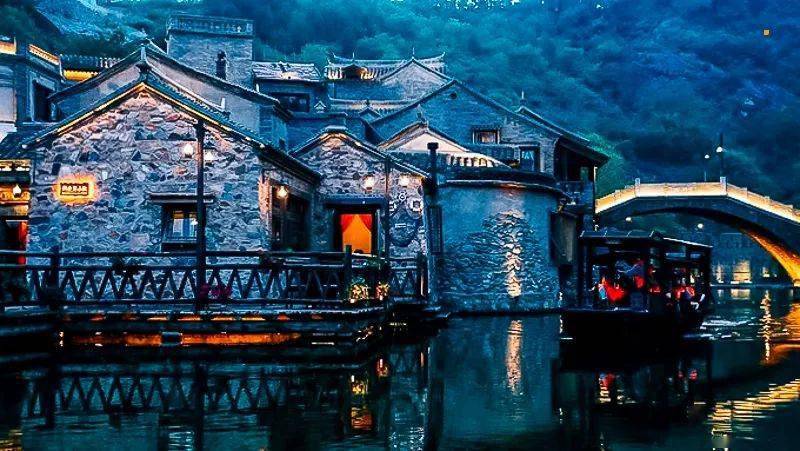 清明2日又见61古北水镇a线爱斐堡浪漫北国水乡小镇含夜景张裕爱斐堡