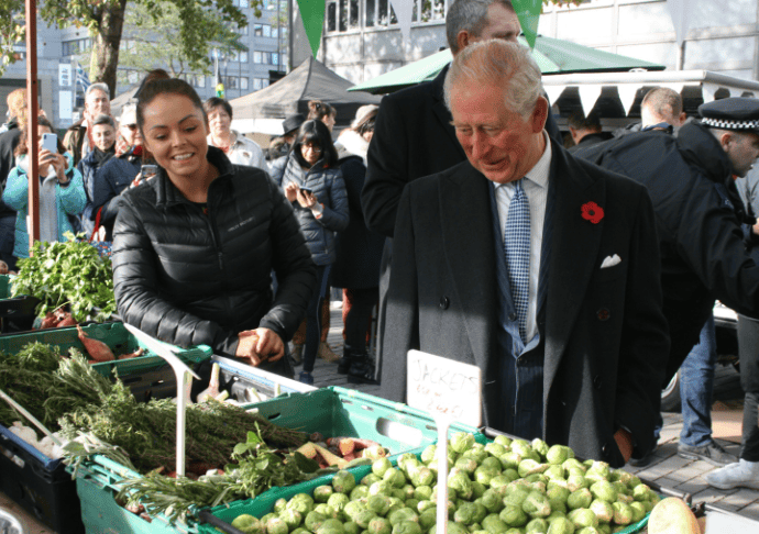 swiss cottage位于卡姆登camden,基尔本kilburn和汉普斯特德hampstead